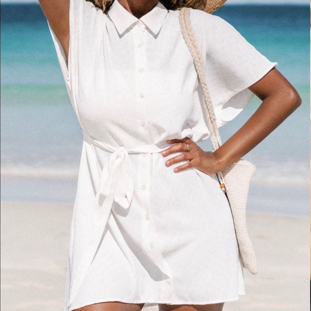 EUC! Cupshe Austyn White Belted Button Front Shirt Dress - Size Small